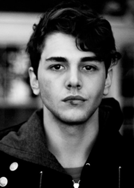 Xavier Dolan photo
