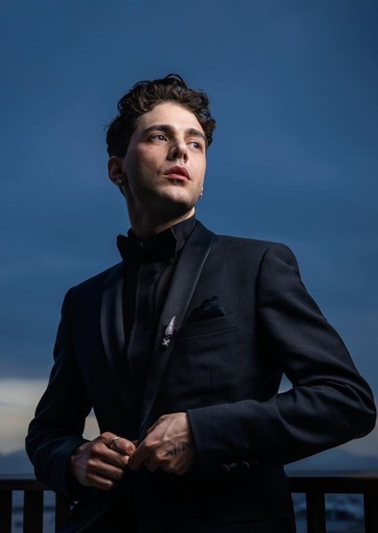 Xavier Dolan photo