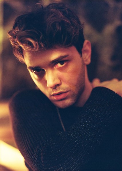 Xavier Dolan photo