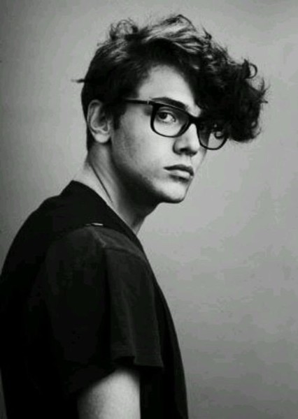 Xavier Dolan photo