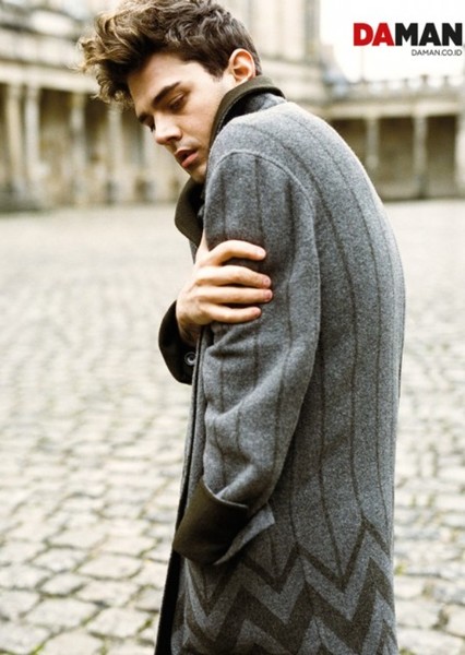 Xavier Dolan photo