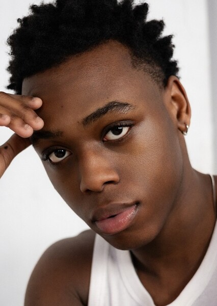 Xavier Lawery photo