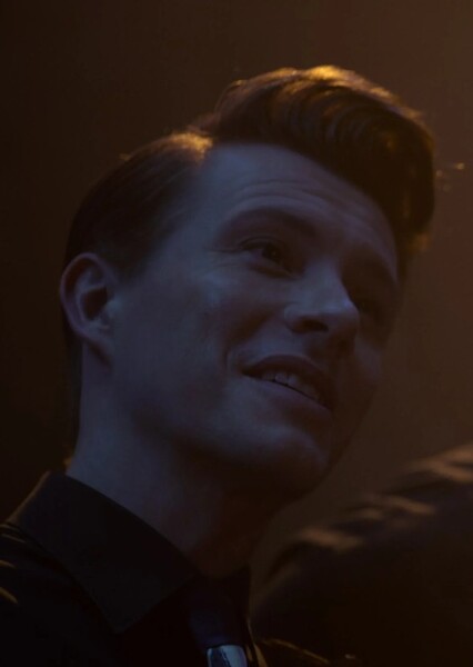 Xavier Samuel photo