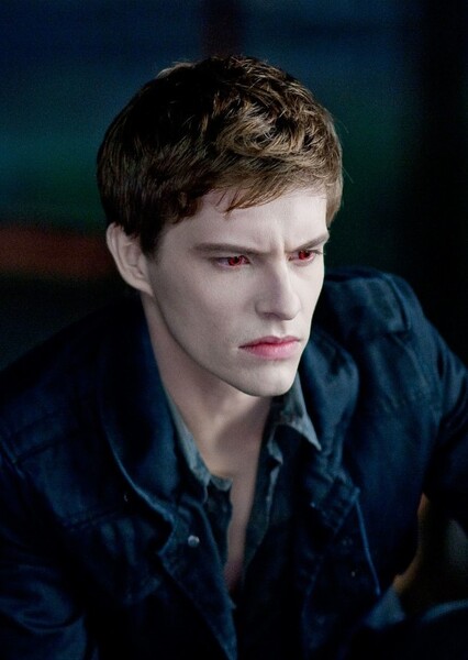Xavier Samuel photo