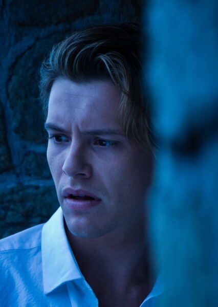 Xavier Samuel photo