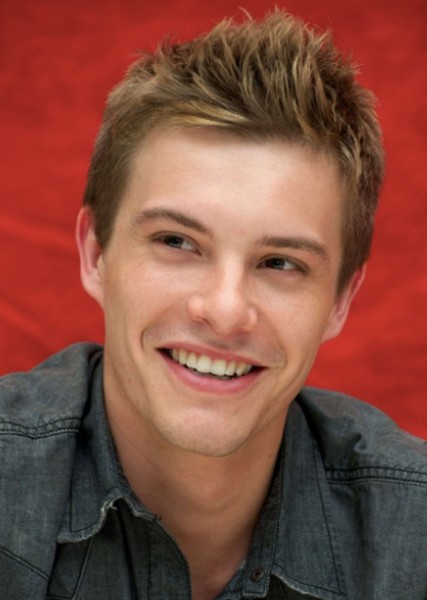 Xavier Samuel photo