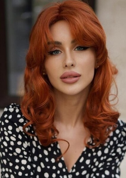 Xenia Astahova photo