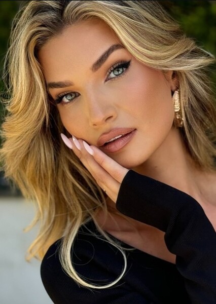 Xhesika Berberi photo