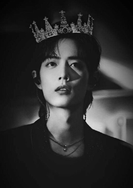 Xiao Zhan photo