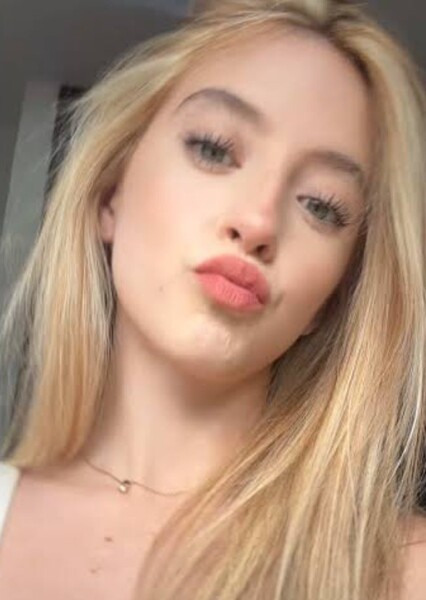 Ximena Tello De Meneses photo
