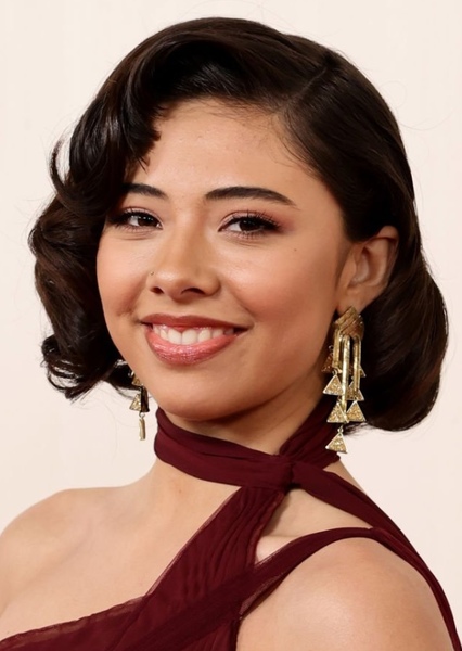 Xochitl Gomez