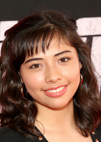 Xochitl Gomez