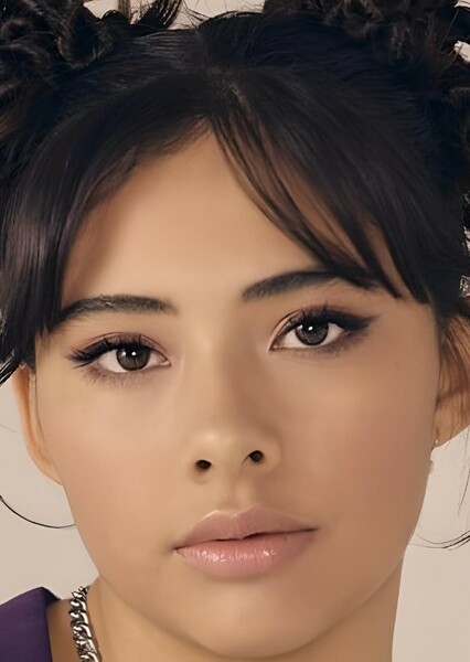 Xochitl Gomez photo