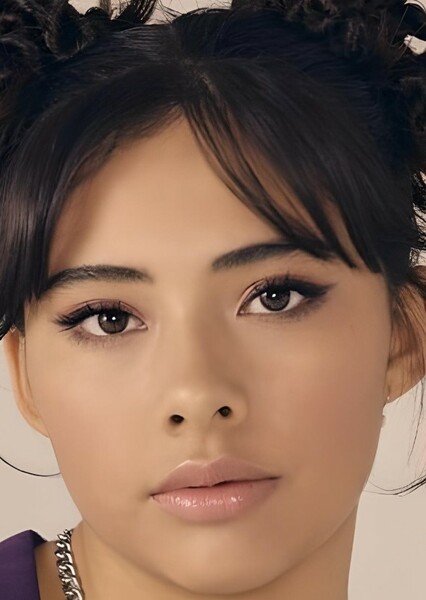 Xochitl Gomez photo