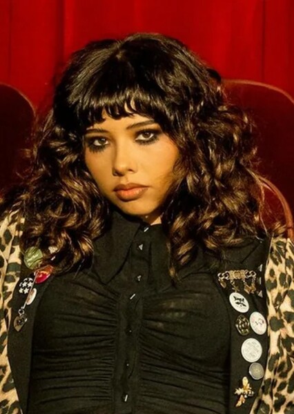 Xochitl Gomez photo