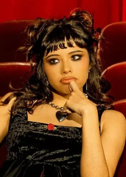 Xochitl Gomez photo