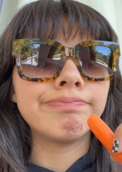 Xochitl Gomez photo