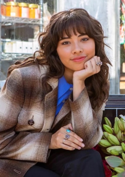 Xochitl Gomez photo