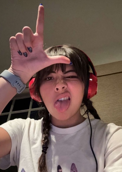Xochitl Gomez photo