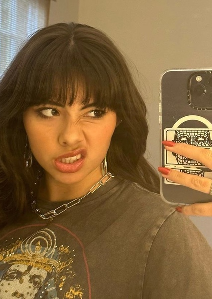 Xochitl Gomez