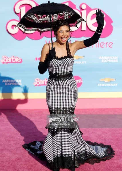 Xochitl Gomez photo