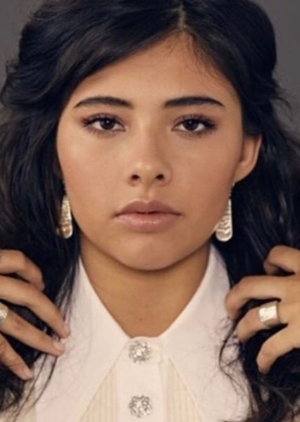 Xochitl Gomez
