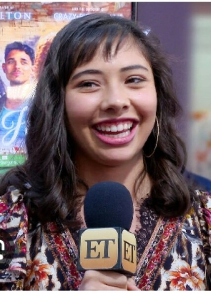 Xochitl Gomez photo