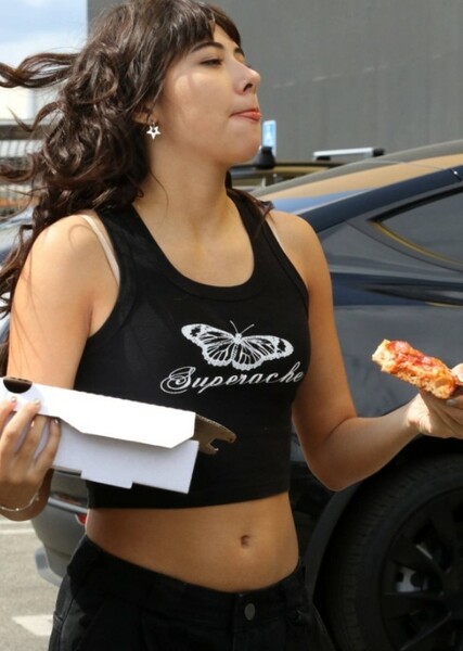 Xochitl Gomez photo