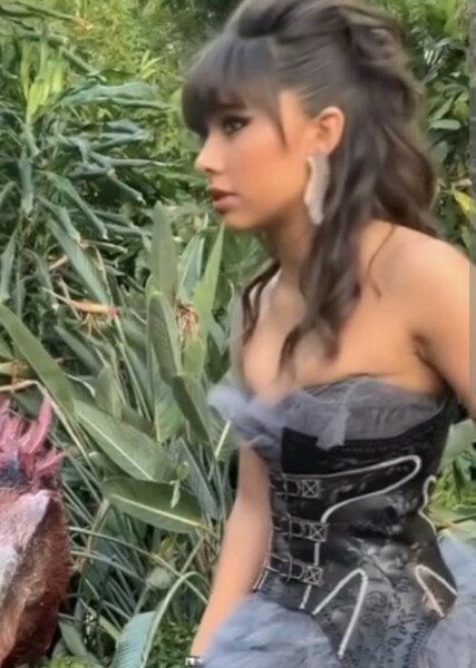 Xochitl Gomez photo