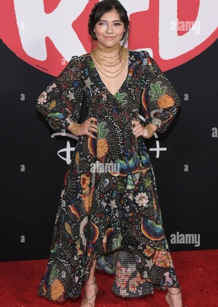 Xochitl Gomez photo