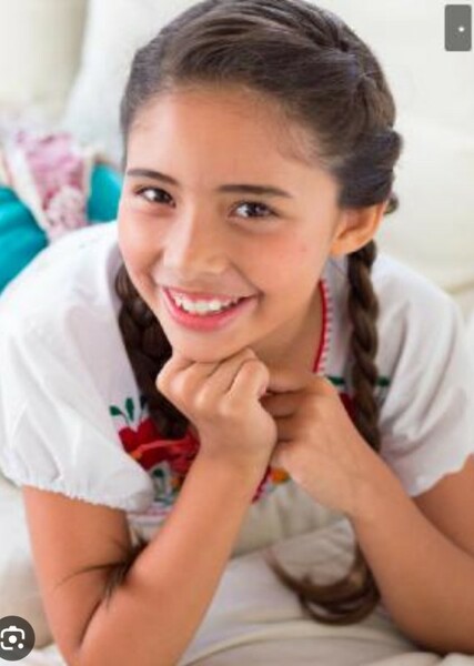 Xochitl Gomez photo