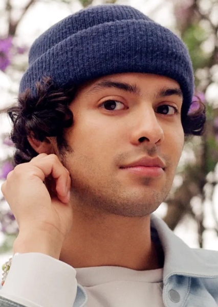 Xolo Maridueña photo