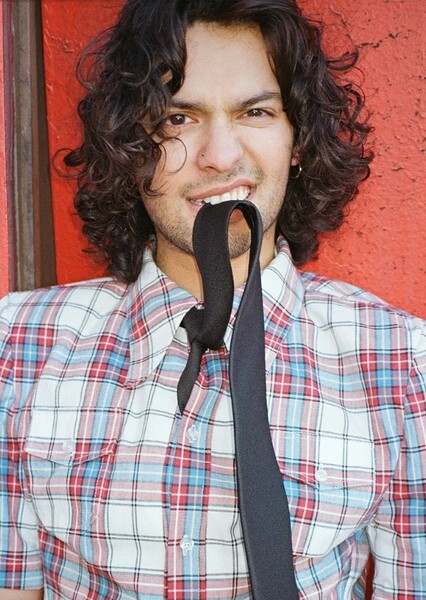 Xolo Maridueña photo