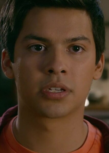 Xolo Maridueña photo
