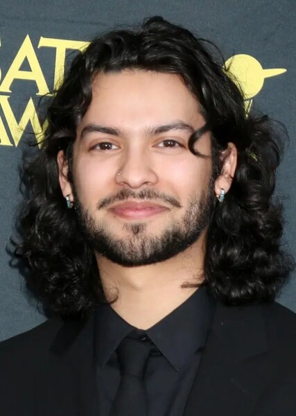 Xolo Maridueña photo