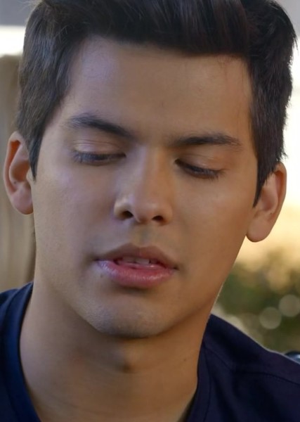 Xolo Maridueña photo