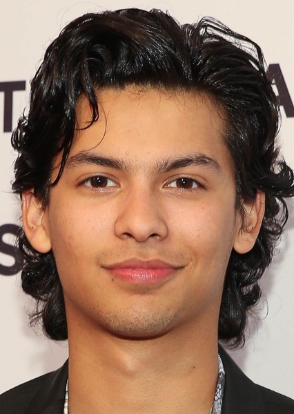 Xolo Maridueña photo