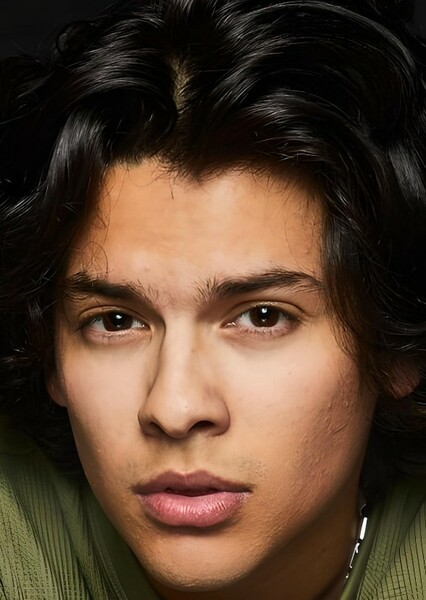 Xolo Maridueña photo