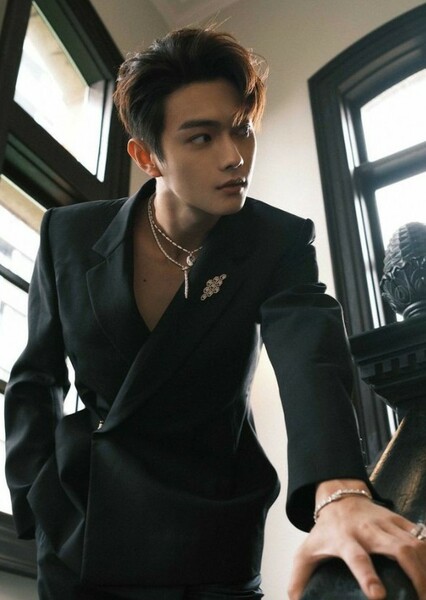 Xu Kai photo