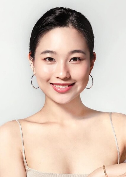 Laura Chang