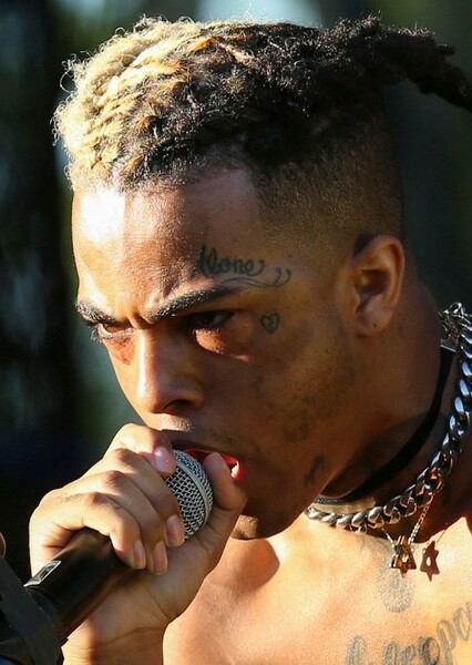 XXXTentacion photo