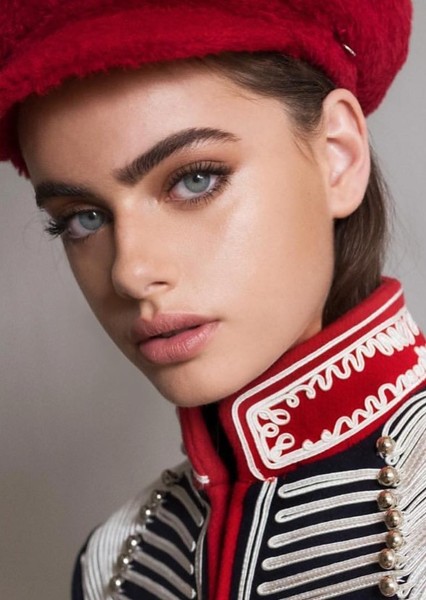 Yael Shelbia photo