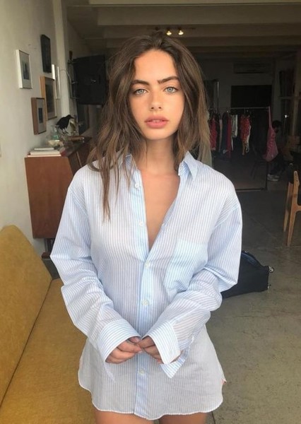 Yael Shelbia photo
