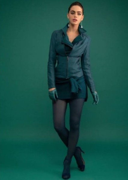 Yael Shelbia photo
