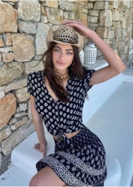 Yael Shelbia photo