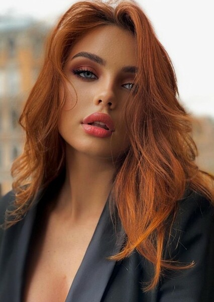Yana Ruppel photo