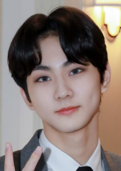 Jungwon photo