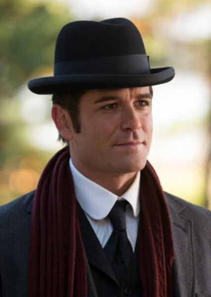 Yannick Bisson photo
