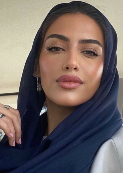 Yara Alnamlah photo