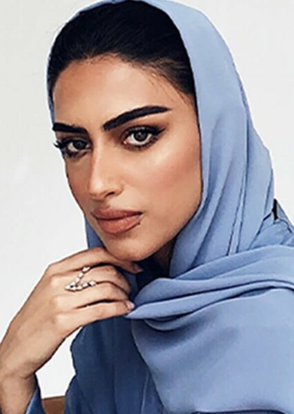 Yara Alnamlah photo